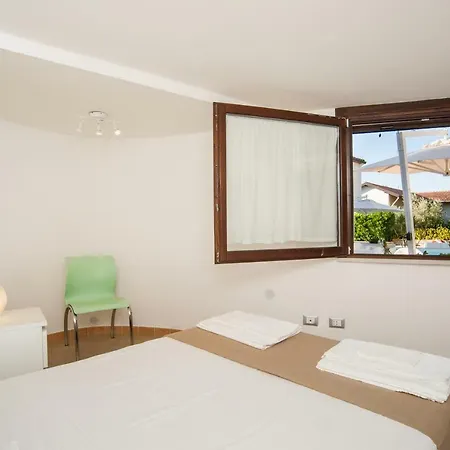 Baia Arcile Holiday home *